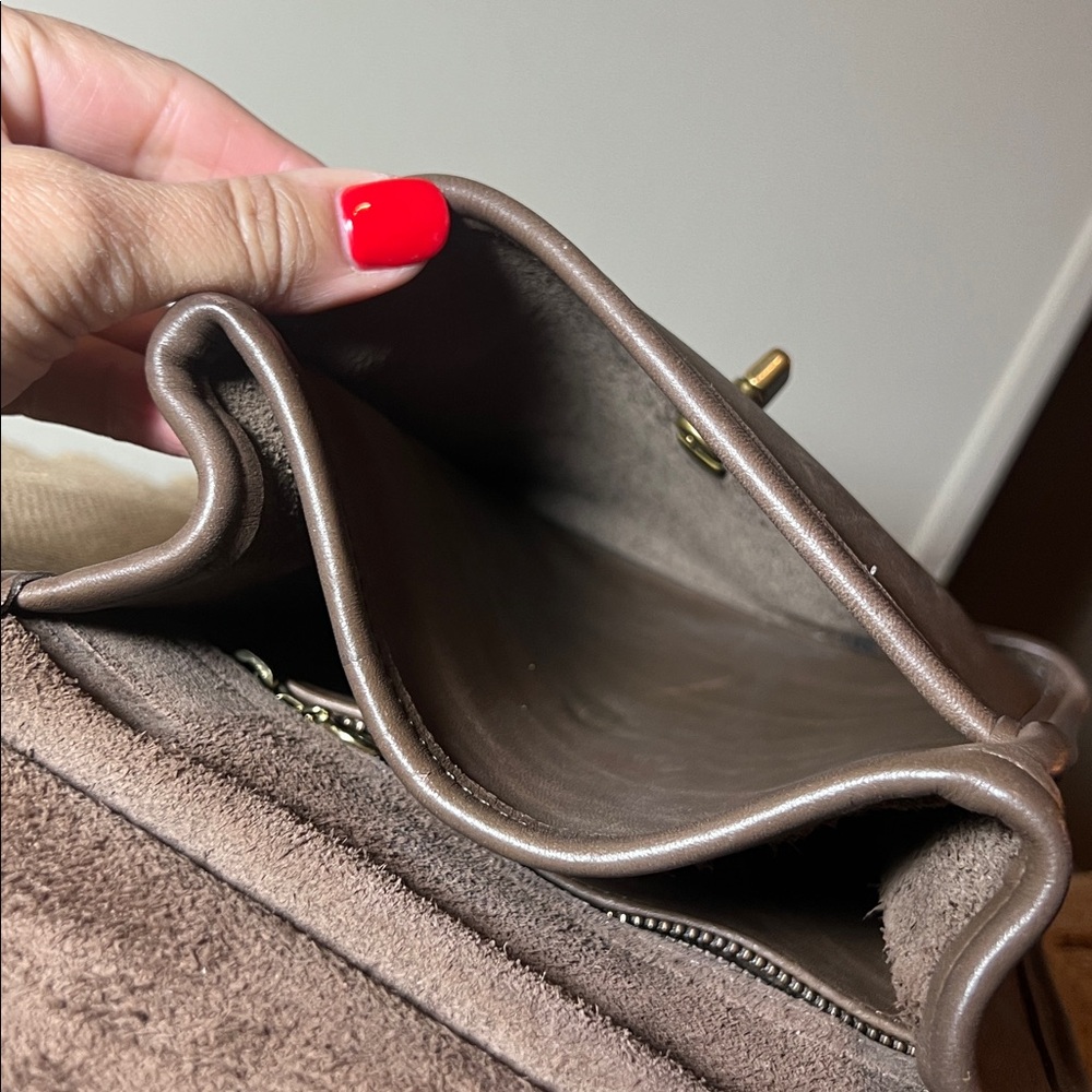 Vintage Coach Murphy Bag in Taupe (rare) - Picture 7 of 9